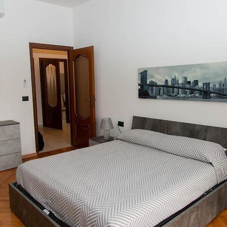 A Casa Di Ivy E Baby Apartman Torino Kültér fotó