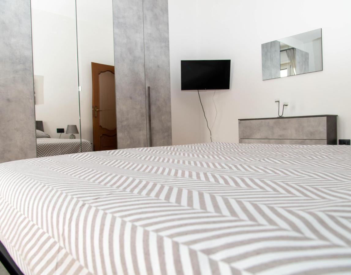A Casa Di Ivy E Baby Apartman Torino Kültér fotó