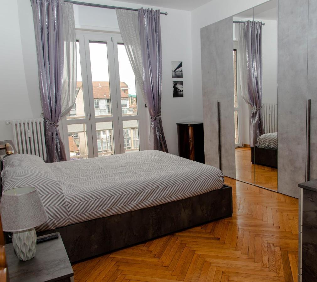 A Casa Di Ivy E Baby Apartman Torino Kültér fotó