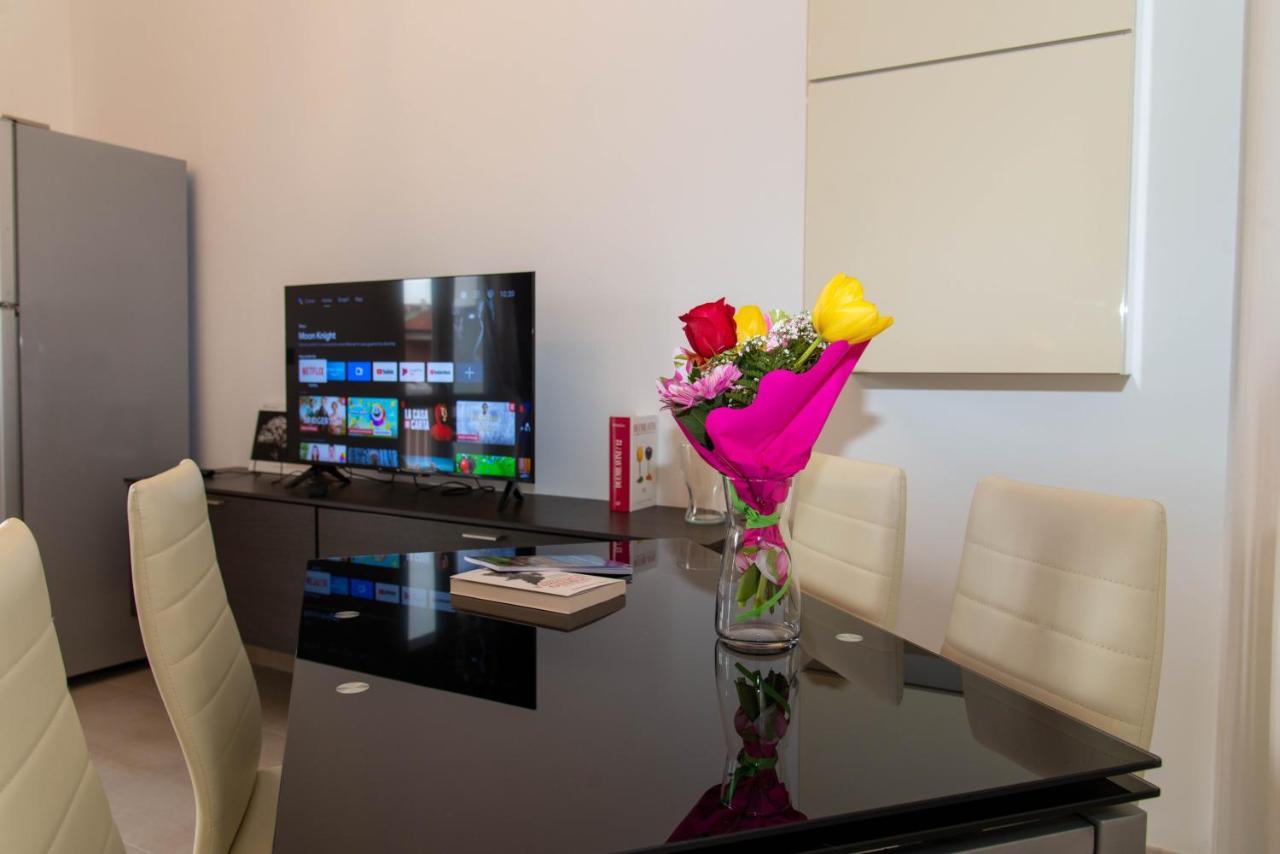 A Casa Di Ivy E Baby Apartman Torino Kültér fotó
