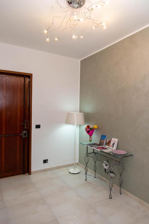 A Casa Di Ivy E Baby Apartman Torino Kültér fotó